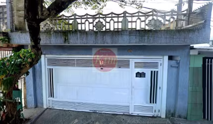 Sobrado para Venda em São Paulo, Vila Itaim, 4 dormitórios, 3 banheiros, 4 vagas