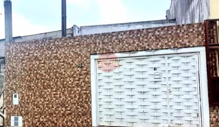 Casa Térrea para Venda em São Paulo, Jardim Laura, 2 dormitórios, 1 suíte, 2 banheiros, 4 vagas