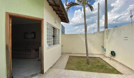 Excelente Casa com 2 dormitórios à venda, com aprox. 80m² por R$ 350.000 - Santa Marta III - Salto/SP