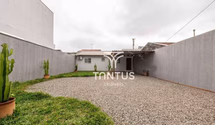 Casa com 1 dormitório à venda, 65 m² por R$ 450.000,00 - Uberaba - Curitiba/PR