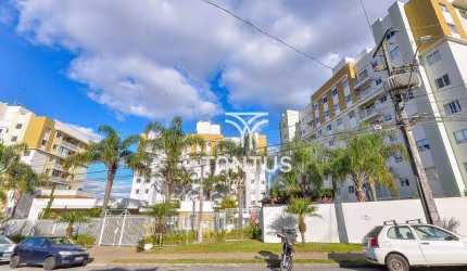 Apartamento com 3 dormitórios à venda, 66 m² por R$ 450.000,00 - Novo Mundo - Curitiba/PR