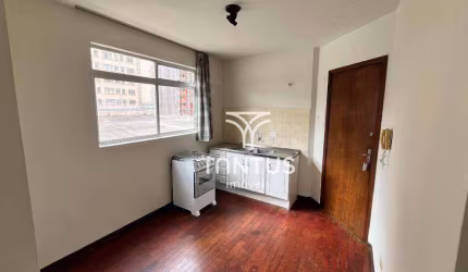 Apartamento com 1 dormitório para alugar, 32 m² por R$ 1.150,00/mês - Centro - Curitiba/PR