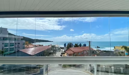 Apartamento de frente para a Av. principal de Bombas com linda vista para o mar