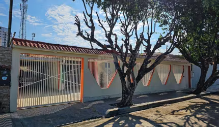 Casa a Venda no Conjunto Deborah - Dom Pedro