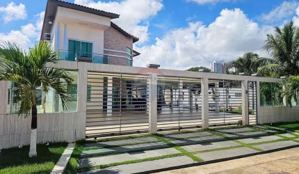 'Luxo e Conforto: Casa dos Sonhos em Ponta Negra'