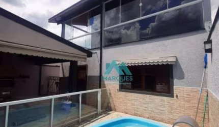 Lindo sobrado no Village das Flores
