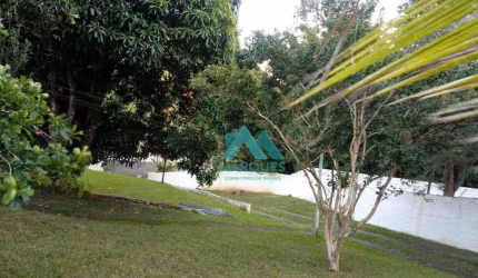 Lindo Sitio, com tanque de Peixe, piscina, 6500m², estuda troca com casa ou ap
