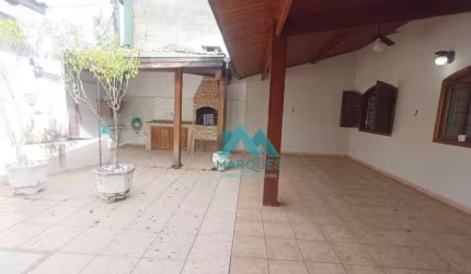 Sobrado com 4 dormitórios à venda, 222 m² por R$ 480.000,00 - Sapé II - Caçapava/SP