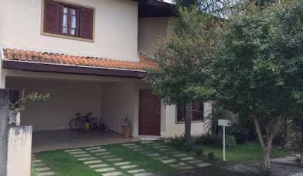 Casa com 3 dormitórios à venda, 200 m² por R$ 980.000,00 - Condomínio Portal da Mata - Caçapava/SP