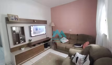 Ótima casa não geminada em frente a área verde no Panorama