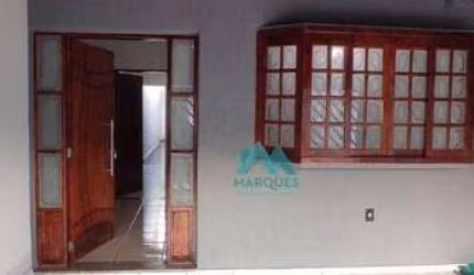 Casa com 3 dormitórios em ótima localização
