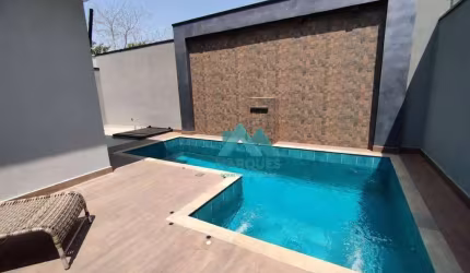 Casa maravilhosa e  aconchegante com piscina em condomínio fechado em Caçapava -SP