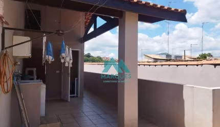 Ótima casa em Cacapava  próximo a  Dutra