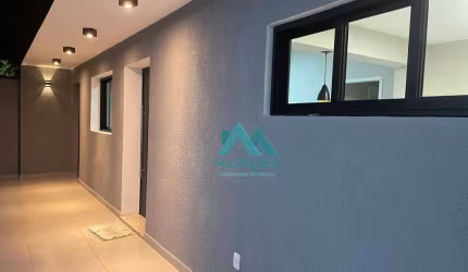 CASA EM REGIÃO CENTRAL TODA MODERNA, COM 3 DORMITÓRIOS SENDO UMA SUÍTE