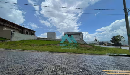 Terreno de alto padrão com metragem diferenciada em Condomínio de Auto Padrão em Caçapava