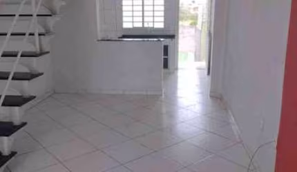 Lindo SObrado com Sacada no Vitória Vale
