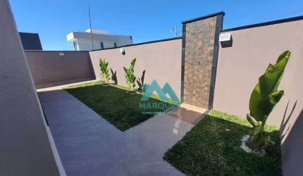 Casa de alto padrão  em condomínio com ótima localização em Caçapava -SP