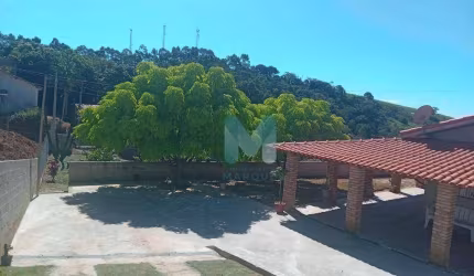 Linda Chácara em Paraibuna