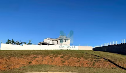 Lindo terreno com maus de 1000m² no Eco Park