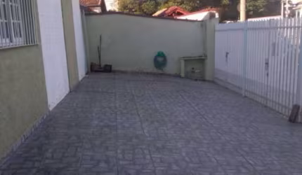 Casa em excelente localização, próximo a faculdade, escola, padaria e outros,  por R$ 580.000,00 - Jardim Campo Grande - Caçapava/SP