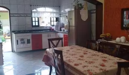 Excelente Sobrado próximo ao Centro de Caçapava