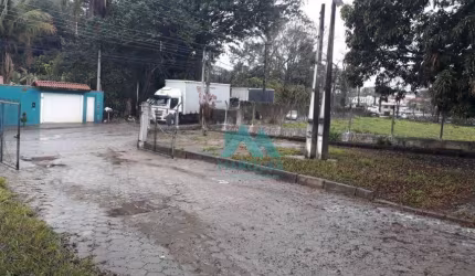 Área Industrial em Caçapava, apenas a 50mts da Via Dutra