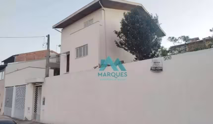 Lindo Sobrado com construção nova.
