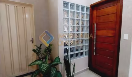 Casa com 3 quartos à venda na Rua João Carlos de Oliveira, Jardim Ouro Branco, Ribeirão Preto, 185 m2 por R$ 459.000