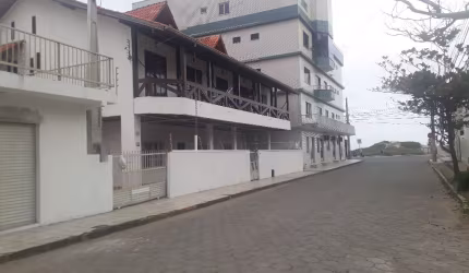 Vendo Pousada centro de Navegantes