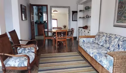 Casa com 4 quartos para alugar na Avenida Papa João Paulo I, 311, Bairro das Palmeiras, Campinas, 339 m2 por R$ 8.500