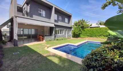 Casa em condomínio fechado com 4 quartos à venda na Avenida Carlos Diaulas Serpa, 100, Loteamento Parque dos Alecrins, Campinas, 383 m2 por R$ 2.390.000