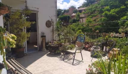 Casa em condomínio fechado com 5 quartos à venda na Rua Cataldo Bove, 68, Colinas do Ermitage (Sousas), Campinas, 300 m2 por R$ 850.000