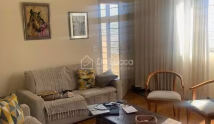 Casa com 3 quartos à venda na Rua Guarulhos, 151, São Bernardo, Campinas, 214 m2 por R$ 630.000