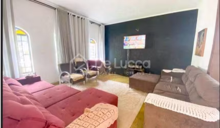 Casa com 3 quartos à venda na Rua Paraibuna, 383, Jardim Flamboyant, Campinas, 138 m2 por R$ 900.000