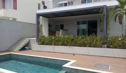 Casa em condomínio fechado com 3 quartos à venda na Augusta Bernardes Moreira, 10, Parque das Quaresmeiras, Campinas, 220 m2 por R$ 2.390.000