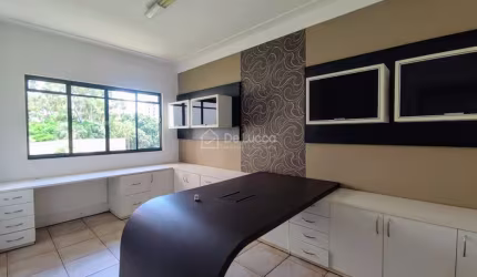 Casa comercial para alugar na Rua Castro Mendes, 23, Taquaral, Campinas, 254 m2 por R$ 9.000