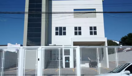 Prédio para alugar na Rua Alfredo da Costa Figo, 736, Parque Rural Fazenda Santa Cândida, Campinas, 1155 m2 por R$ 30.000