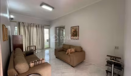 Casa com 3 quartos à venda na Rua Frei Antônio de Pádua, 811, Jardim Guanabara, Campinas, 211 m2 por R$ 890.000