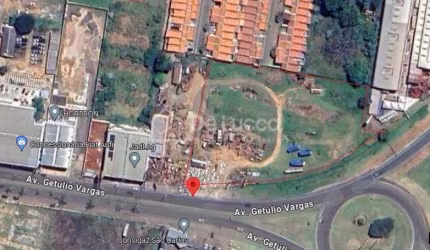 Terreno comercial à venda na Getúlio Vargas, 01, Vila Lutfalla, São Carlos por R$ 18.000.000