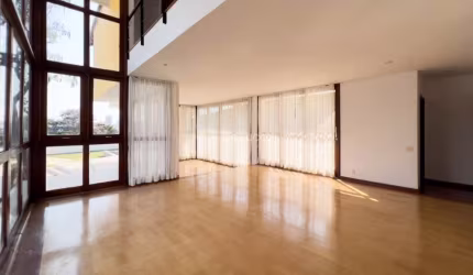 Casa com 4 quartos para alugar na Rua Nazaré Paulista, 300, Chácara da Barra, Campinas, 448 m2 por R$ 8.500
