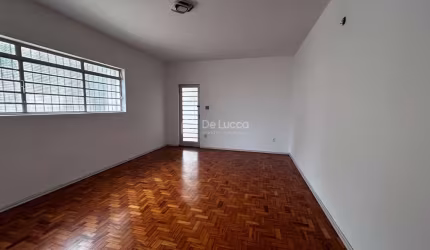 Casa com 3 quartos para alugar na Avenida Machado de Assis, 120, Jardim Nossa Senhora Auxiliadora, Campinas, 236 m2 por R$ 5.500
