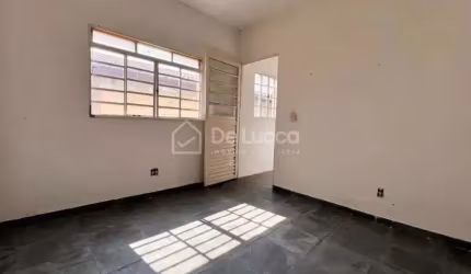 Casa com 4 quartos à venda na Rua dos Portugueses, 169, Parque Nova Suíça, Valinhos, 270 m2 por R$ 980.000