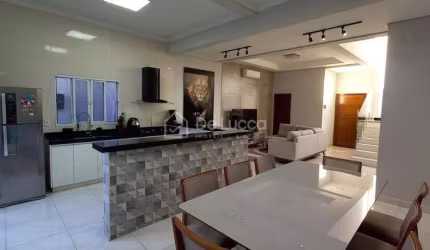 Casa com 3 quartos à venda na Joana Maria da Silva, 54, Nova Aparecida, Campinas, 150 m2 por R$ 750.000