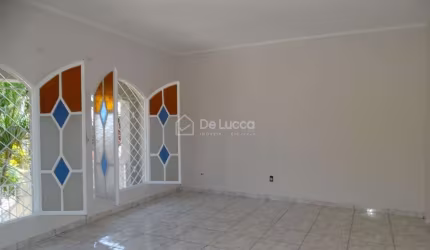 Casa comercial à venda na Bortholo Olivo, 102, Castelo, Valinhos, 166 m2 por R$ 800.000