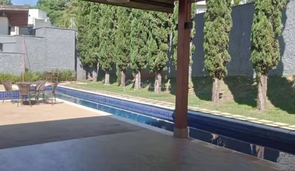 Casa em condomínio fechado com 3 quartos para alugar na Rua João Ubiali, 366, Chácaras Silvania, Valinhos, 139 m2 por R$ 8.500