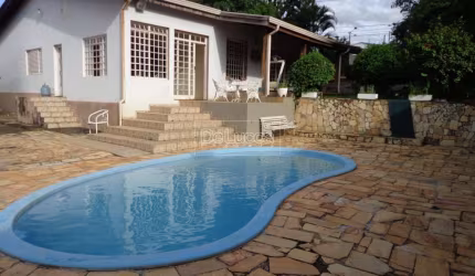 Casa com 3 quartos à venda na Rua Alexandre Humberto Moletta, 762, Jardim Pinheiros, Valinhos, 800 m2 por R$ 2.600.000