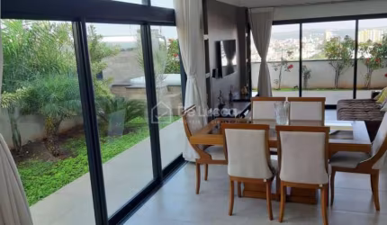 Casa em condomínio fechado com 3 quartos à venda na Estrada do Jequitibá, 999, Pinheiro, Valinhos, 268 m2 por R$ 1.800.000