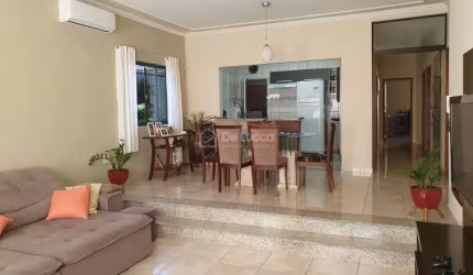Casa comercial à venda na Rua Alexandre Araújo Belchior, 146, Bosque das Palmeiras, Campinas, 220 m2 por R$ 750.000