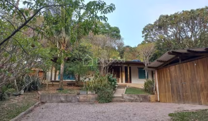 Chácara / sítio com 2 quartos à venda na Alameda dos Jambeiros, 8, Parque Valinhos, Valinhos, 300 m2 por R$ 750.000