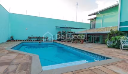 Casa com 4 quartos à venda na Rua Hermano Ribeiro da Silva, 473, Jardim Eulina, Campinas, 420 m2 por R$ 950.000